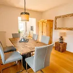 Apartamento Gaestehaus Antonia Garmisch-Partenkirchen