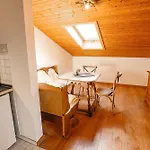 Apartmán Gaestehaus Antonia *