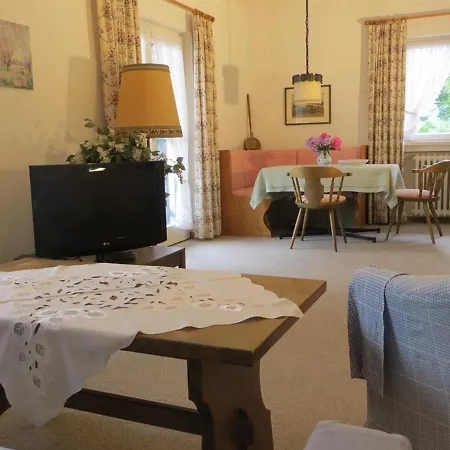 Apartment Gaestehaus Antonia *