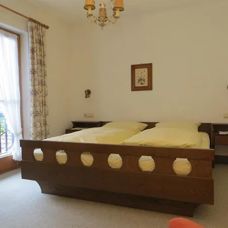 Apartment Gaestehaus Antonia *
