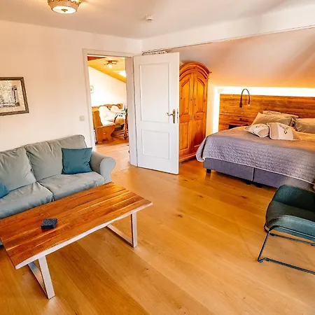 Gaestehaus Antonia Apartamento *